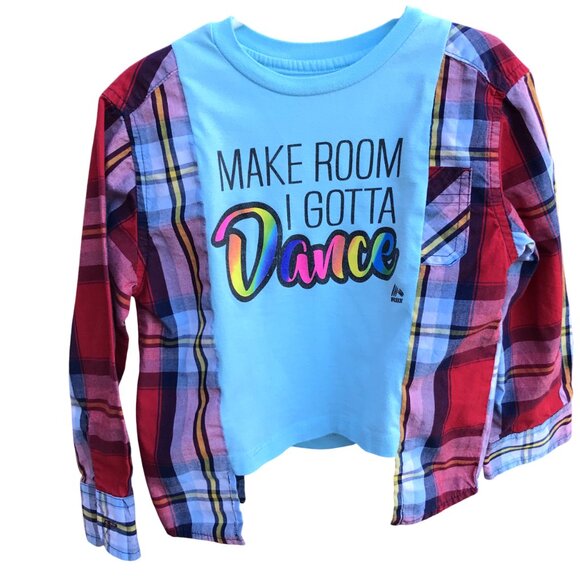 Upcycled Girl’s Cotton Plaid Tee: Oversized Dance Graphic T-Shirt, Size 6-8 - Picture 1 of 7